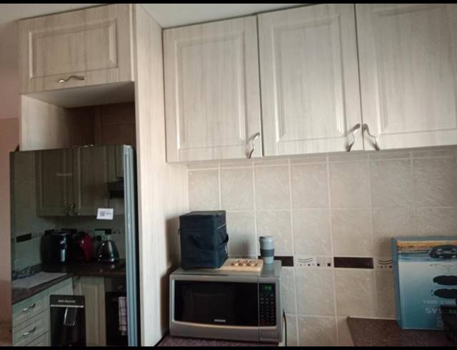 2 BEDROOM APARTMENT FOR SALE IN PRIMROSE HILL